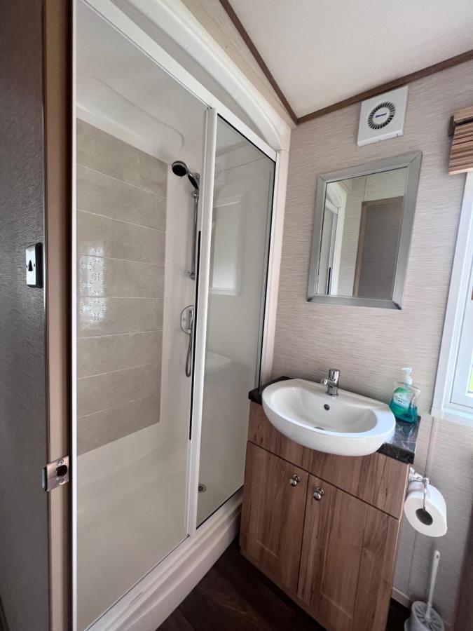 Norfolk Caravan Staycation Pet Friendly Belton with Browston Kültér fotó
