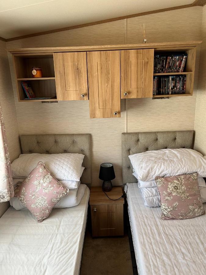 Norfolk Caravan Staycation Pet Friendly Belton with Browston Kültér fotó
